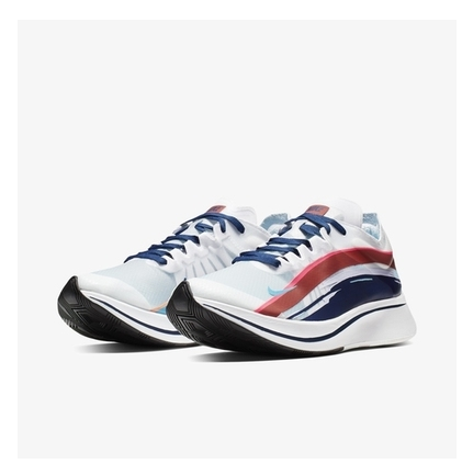 美国Nike低帮轻盈跑步鞋-42.5码 